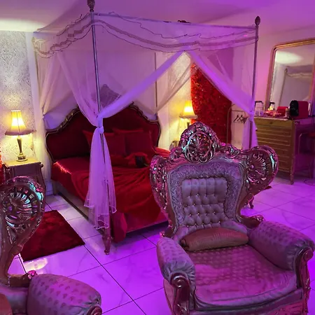 Διαμέρισμα Romantique Avec Jaccuzy A La Gare De